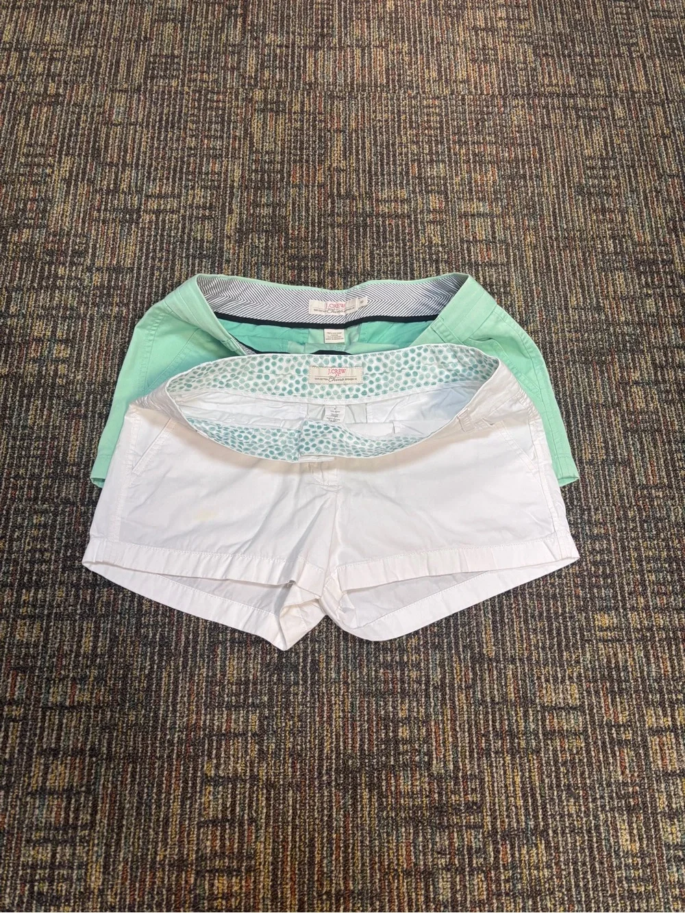 2x J. Crew W’s Sz 8 Broken In Chino Shorts in White and Mint Green